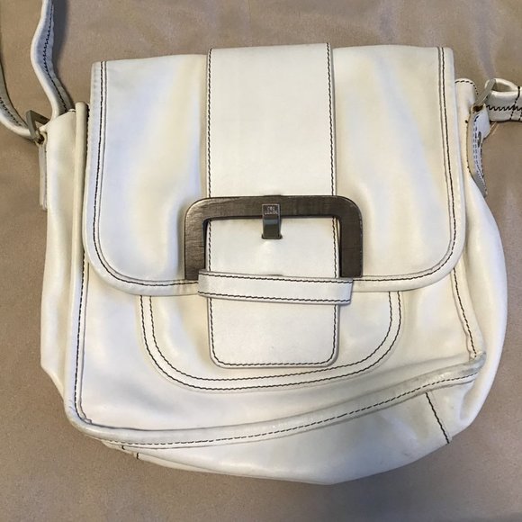 TED Baker Leather Shoulder Bag with Adjustable Strap - Picture 2 of 10